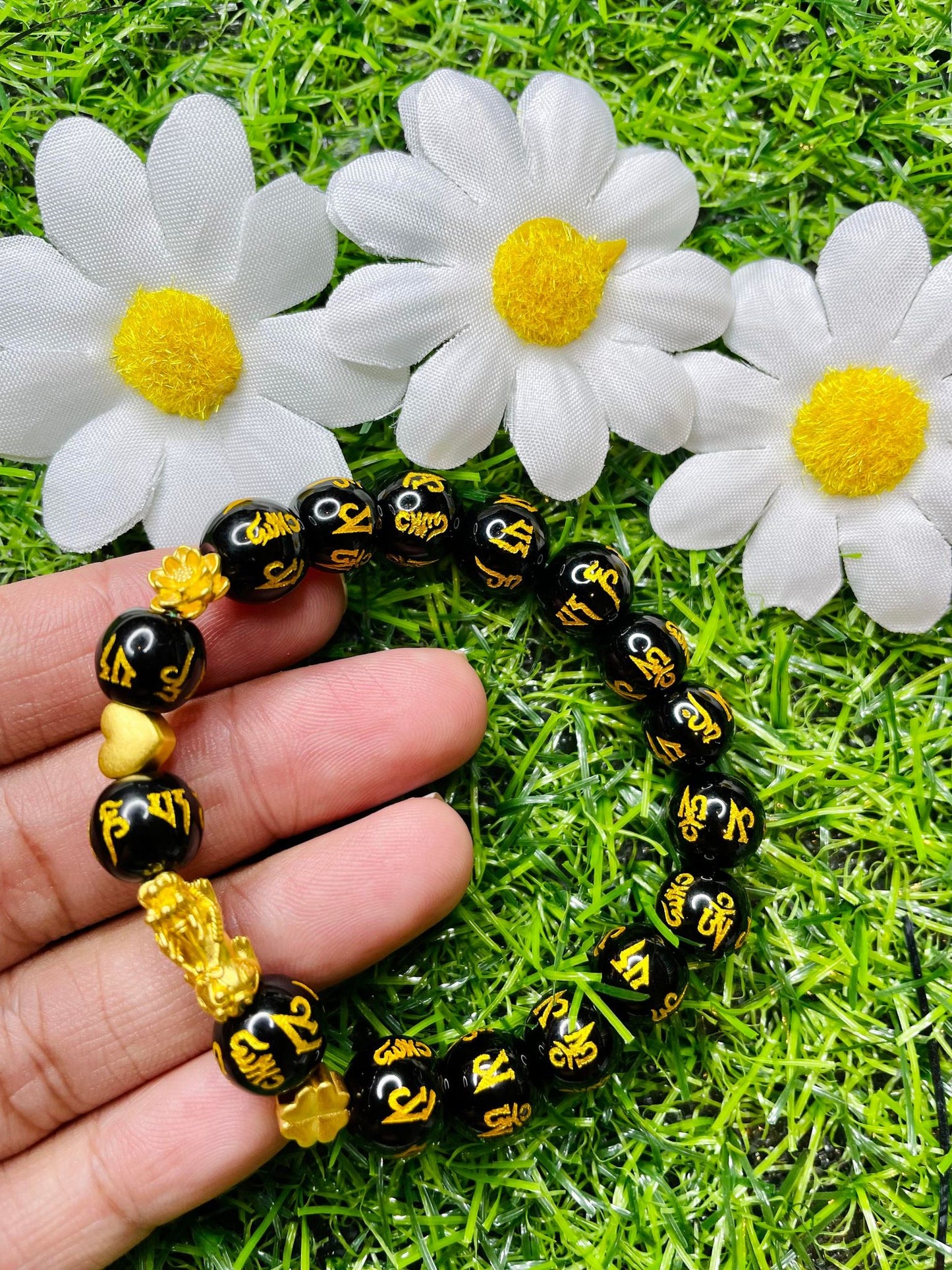 Real 24 karat Pi Yao Gold in Black Obsidian Bracelet