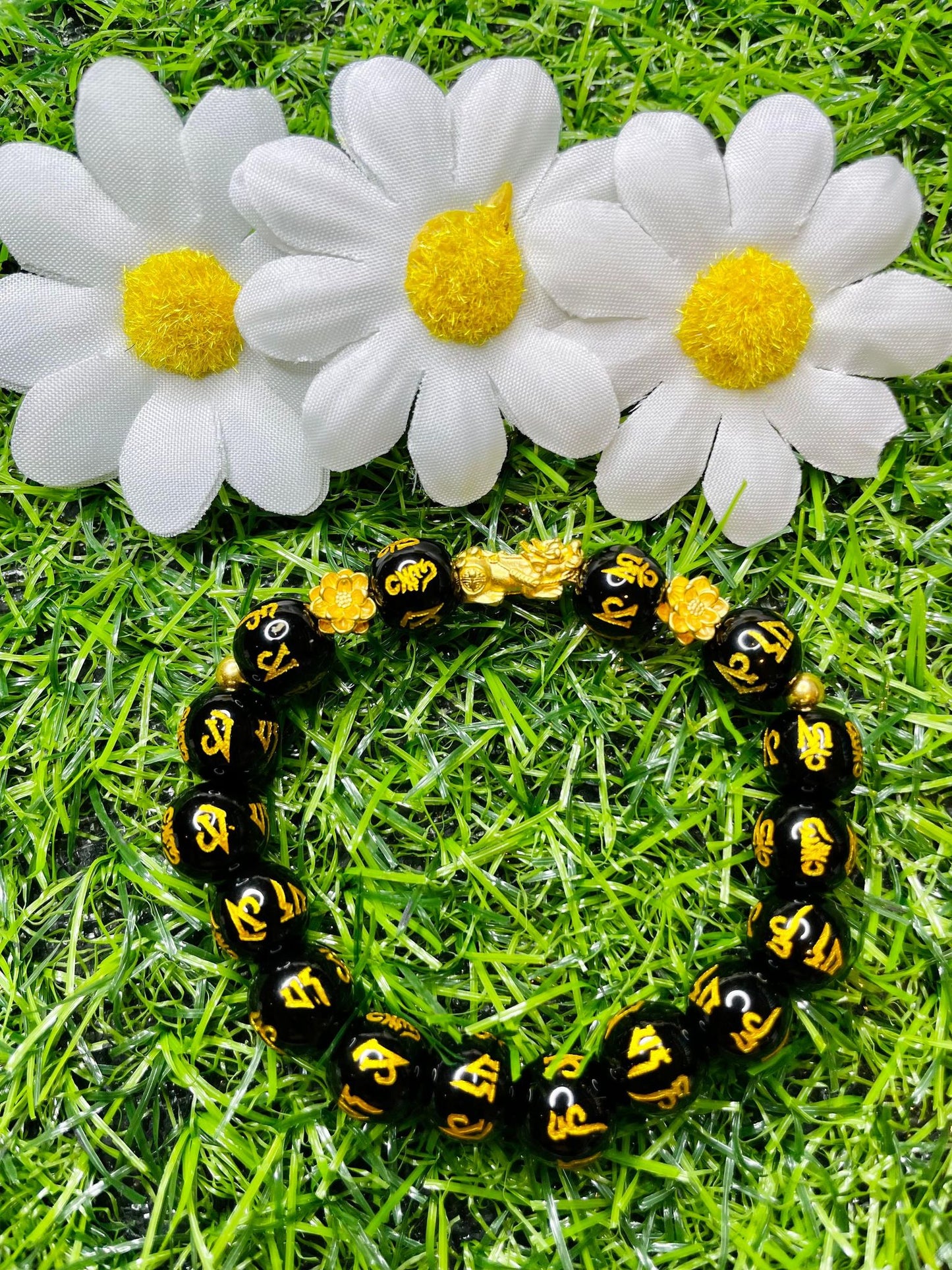 Real 24 karat Pi Yao Gold in Black Obsidian Bracelet