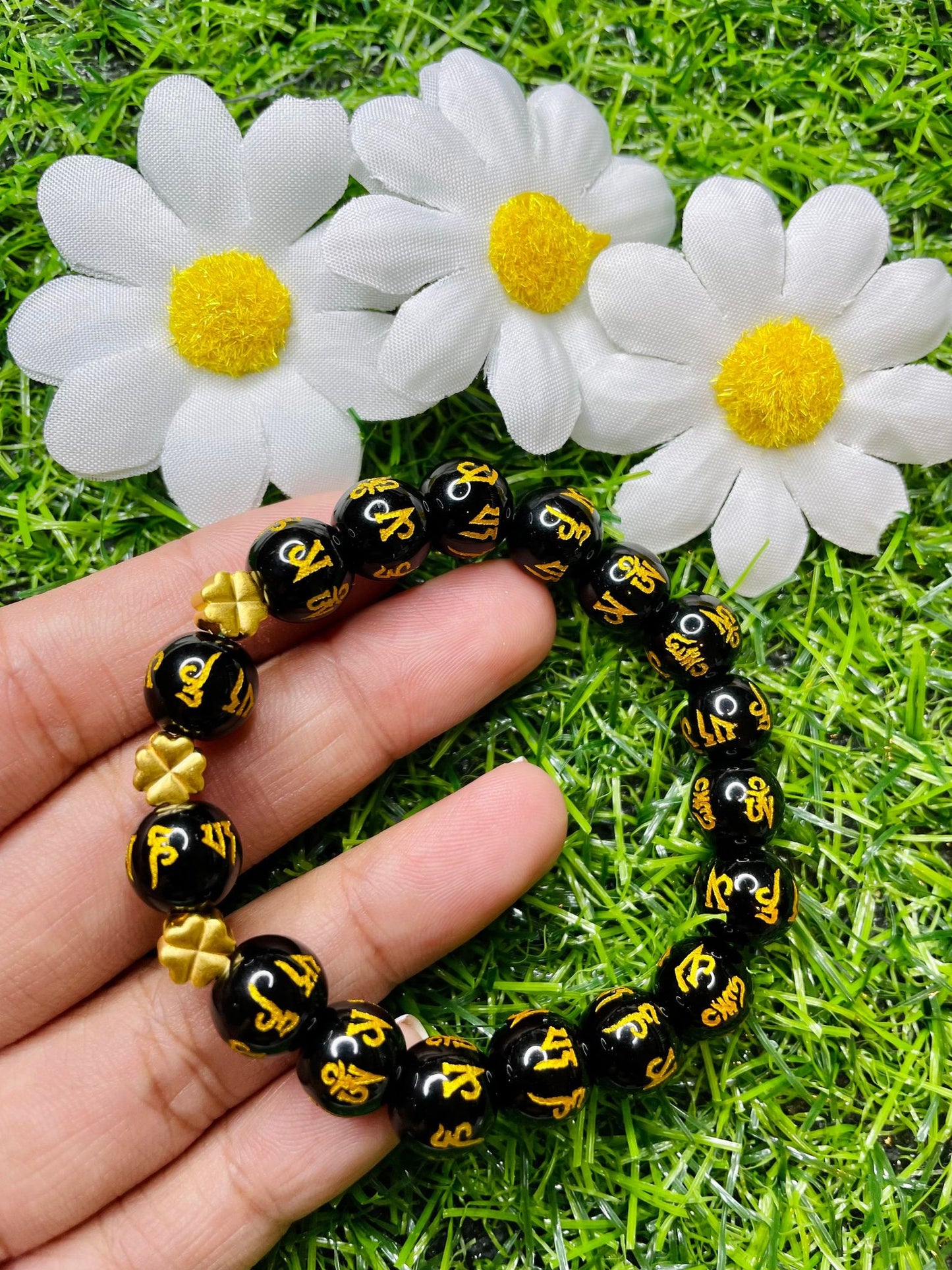Real 24 karat Pi Yao Gold in Black Obsidian Bracelet
