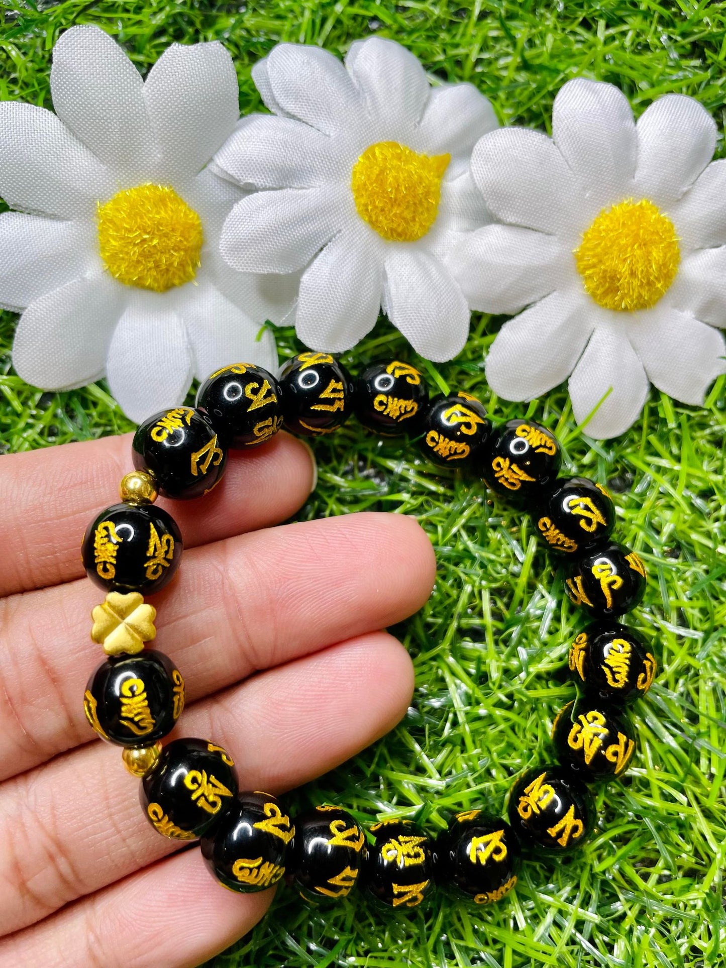 Real 24 karat Pi Yao Gold in Black Obsidian Bracelet
