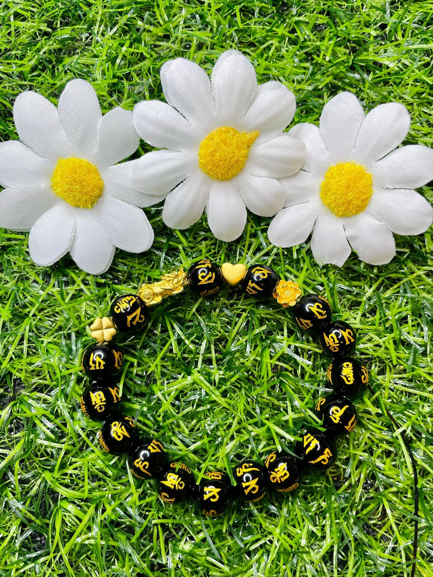 Real 24 karat Pi Yao Gold in Black Obsidian Bracelet
